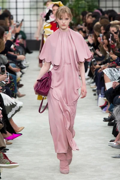 Look 22